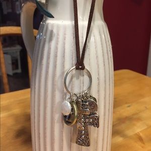 NWOT boutique necklace